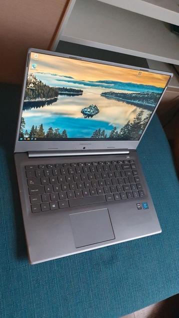 Medion 15-inch (Pentium Silver / 8GB / 256 SSD / Win11) beschikbaar voor biedingen