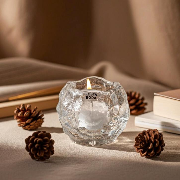 Kosta Boda Snowball Votive Theelichthouder Ann Wärff, Huis en Inrichting, Woonaccessoires | Kandelaars en Kaarsen, Zo goed als nieuw