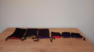 Stoffen buidels / zakjes in 2 maten (verschillende kleuren) beschikbaar voor biedingen