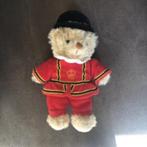 Beefeater Knuffelbeer, Verzamelen, Beren en Cherished Teddies, Ophalen of Verzenden, Zo goed als nieuw, Stoffen beer, Overige merken