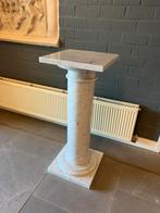 Wit marmeren zuil, Ophalen, Nieuw
