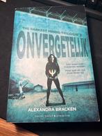 Onvergetelijk - Alexandra Bracken, Ophalen of Verzenden, Zo goed als nieuw, Nederland