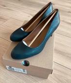 Clarks leren pumps maat 41, Kleding | Dames, Schoenen, Pumps, Blauw, Nieuw, Ophalen of Verzenden