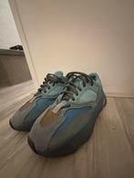Yeezy 700, Ophalen, Zo goed als nieuw