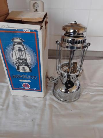 Druklamp vislamp kampeerlamp  beschikbaar voor biedingen