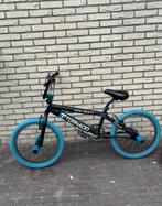 Royal bugatti freestyle BMX., Fietsen en Brommers, Fietsen | Crossfietsen en BMX, Ophalen, Staal, Voetsteunen, Royal Bugatti Tornado