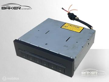 CD wisselaar Mercedes E-klasse W211 S211 A2118705390 beschikbaar voor biedingen
