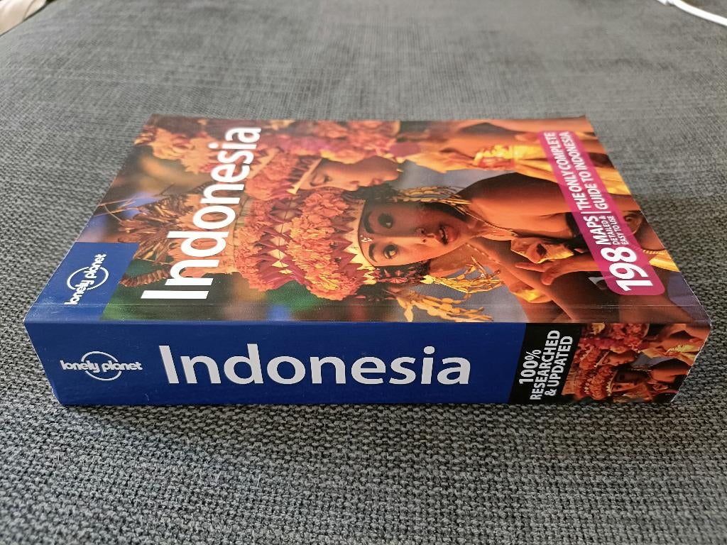 Lonely Planet Indonesia / Indonesië, Boeken, Reisgidsen, Lonely Planet, Ophalen of Verzenden, Zo goed als nieuw, Reisgids of -boek
