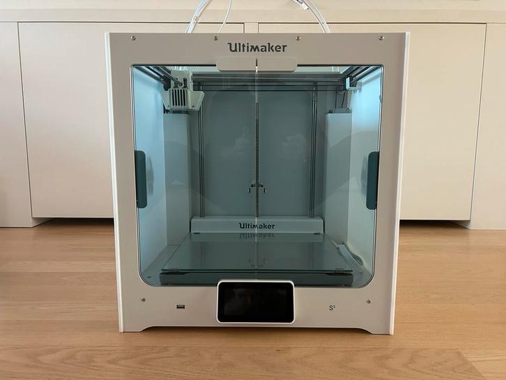 Ultimaker S5 3D-Printer - Professionele kwaliteit, Computers en Software, 3D Printers, Zo goed als nieuw, Ingebouwde Wi-Fi, Ophalen