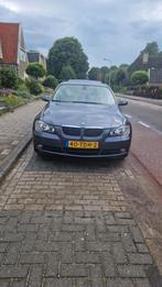 BMW 3-Serie 2.5 I 325 AUT 2006 Grijs, Auto's, BMW, Automaat, 745 kg, Achterwielaandrijving, 2497 cc