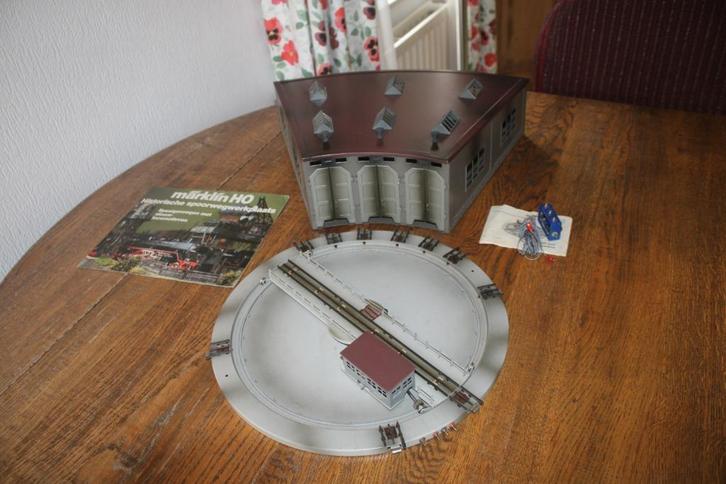 Märklin 7186/7028 Draaischijf met Ringloods, Hobby en Vrije tijd, Modeltreinen | H0, Zo goed als nieuw, Rails, Wisselstroom, Märklin