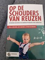 Luce Claessens - Op de schouders van reuzen, Boeken, Ophalen, Luce Claessens; Paul Kirschner; Steven Raaijmakers, Zo goed als nieuw