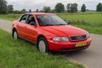 Audi A4 1.6 Sedan | 1995, Auto's, Oldtimers, 4 stoelen, Bedrijf, Handgeschakeld, Grijs