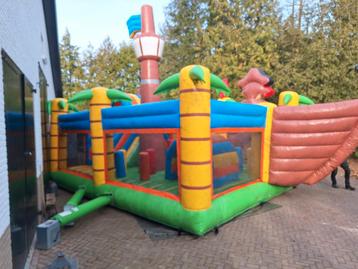 Te huur springkussen piratenschip xxl beschikbaar voor biedingen