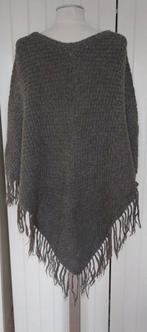 Anna van Toor poncho, Kleding | Dames, Jassen | Winter, Verzenden, Zo goed als nieuw, Maat 38/40 (M), Grijs
