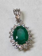 Gouden hangertje met smaragd 2,16kt en diamanten 0,40kt, Overige voorstellingen, Ophalen of Verzenden, Zo goed als nieuw, Met edelsteen
