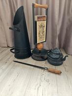 Haardstel met kolenkit, theepot en accessoires, Ophalen