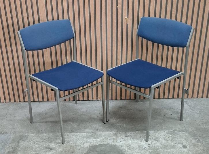 Partij 203 design stoelen Vintage horeca cafe schoolstoelen, Huis en Inrichting, Stoelen, Zo goed als nieuw, Vijf, Zes of meer stoelen