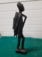 beeld afrikaans man met vis, Ophalen of Verzenden