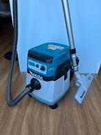 Makita DVC115L 2x18v accu stofzuiger, Ophalen, Zo goed als nieuw
