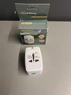Universele wereldstekker met 2X USB.Nieuw, Doe-het-zelf en Verbouw, Elektra en Kabels, Ophalen, Nieuw, Stopcontact
