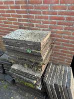 Gratis: 80 grindtegels, Ophalen, Gebruikt, Beton, Terrastegels
