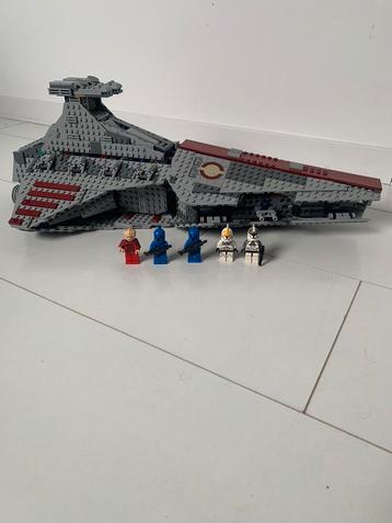 Lego Starwars republic attack cruiser (8039) beschikbaar voor biedingen
