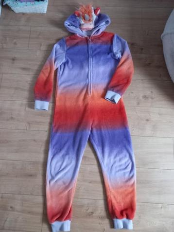 Relax onesie 146-152. beschikbaar voor biedingen