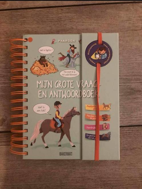 Mijn grote vraag en antwoordboek: Paarden, Boeken, Kinderboeken | Jeugd | onder 10 jaar, Zo goed als nieuw, Ophalen of Verzenden