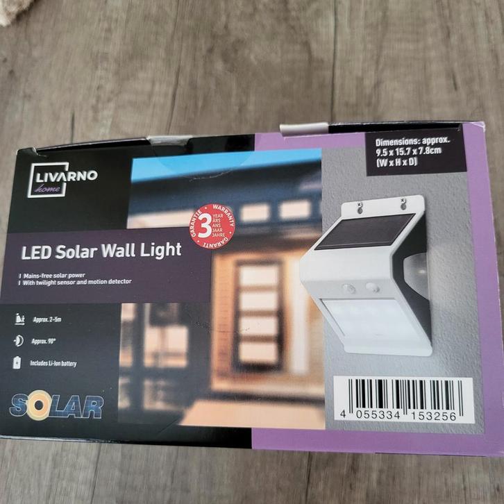 Led Solar Wandlamp - Nieuw!, Tuin en Terras, Buitenverlichting, Nieuw, Wandlamp, Kunststof, Minder dan 50 watt, Zonne-energie