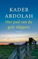 Kader Abdolah: het pad van de gele slippers, Boeken, Gelezen, Ophalen of Verzenden, Nederland