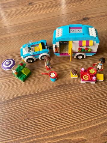 Lego Friends en Lego Elves 18x sets beschikbaar voor biedingen