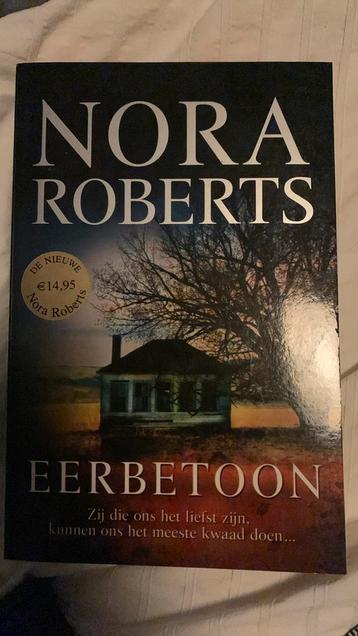 Nora Roberts - Eerbetoon beschikbaar voor biedingen