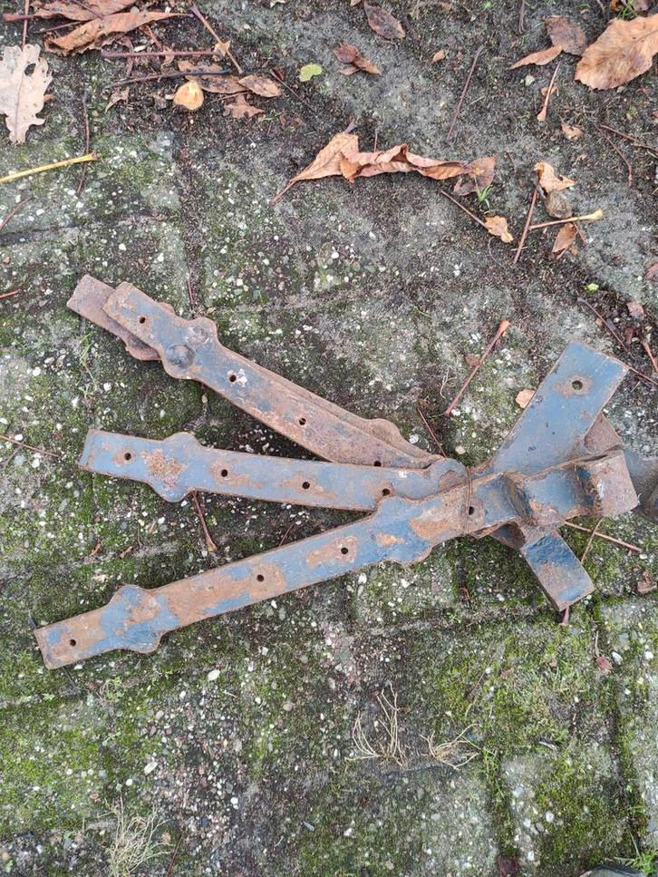 IJzeren Sier Deurscharnieren Grote Deuren, Doe-het-zelf en Verbouw, Hang- en Sluitwerk, Gebruikt, Scharnier, IJzer, Ophalen of Verzenden