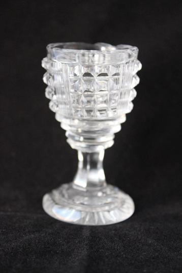 Antiek Baccarat Le Creusot glaasje c 1830 beschikbaar voor biedingen