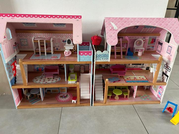 Leuke poppenhuizen nog heel netjes, Verzamelen, Poppenhuizen en Toebehoren, Ophalen of Verzenden
