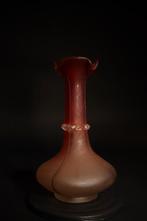 Vaas van geblazen glas, Ophalen of Verzenden, Minder dan 50 cm, Rood, Glas