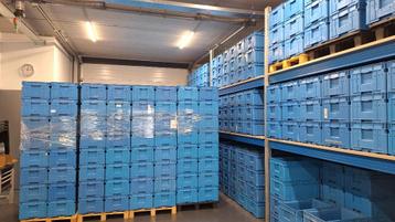 Magazijnbakken stapelbaar stapelbare transportkrat kratten beschikbaar voor biedingen