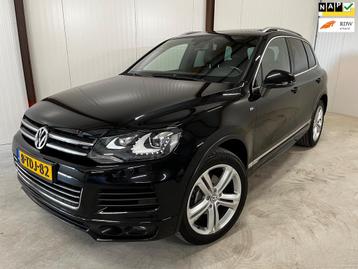 Volkswagen Touareg 3.0 TDI R-line LED/LEDER/MEMORY/NAP/LUCHT beschikbaar voor biedingen