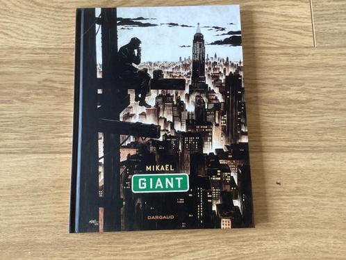 Giant (Mikaël, HC), Boeken, Stripboeken, Zo goed als nieuw, Eén stripboek, Ophalen of Verzenden