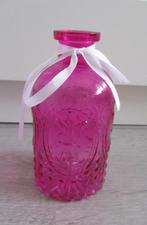 Roze vaasje met wit strikje, ong. 13 cm hoog, Ophalen of Verzenden, Zo goed als nieuw, Overige kleuren, Minder dan 50 cm