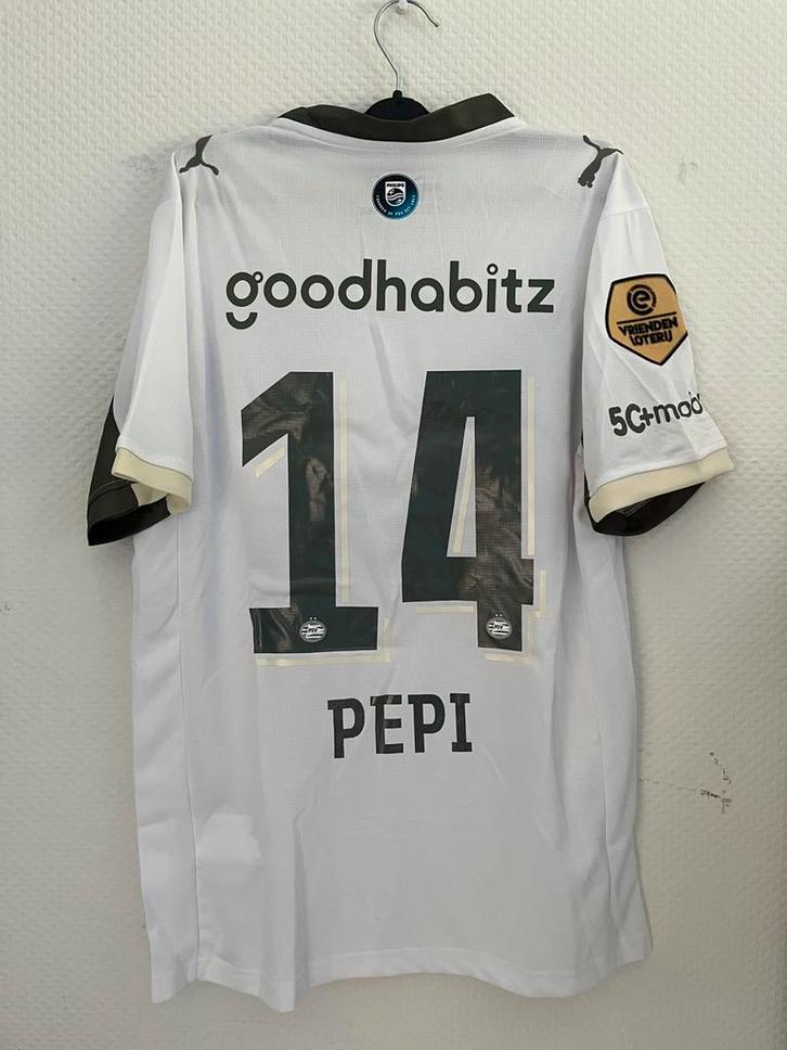 Psv derde shirt 2025/26 Pepi maat M, Verzamelen, Sportartikelen en Voetbal, Nieuw, Shirt, Buitenlandse clubs, Ophalen of Verzenden