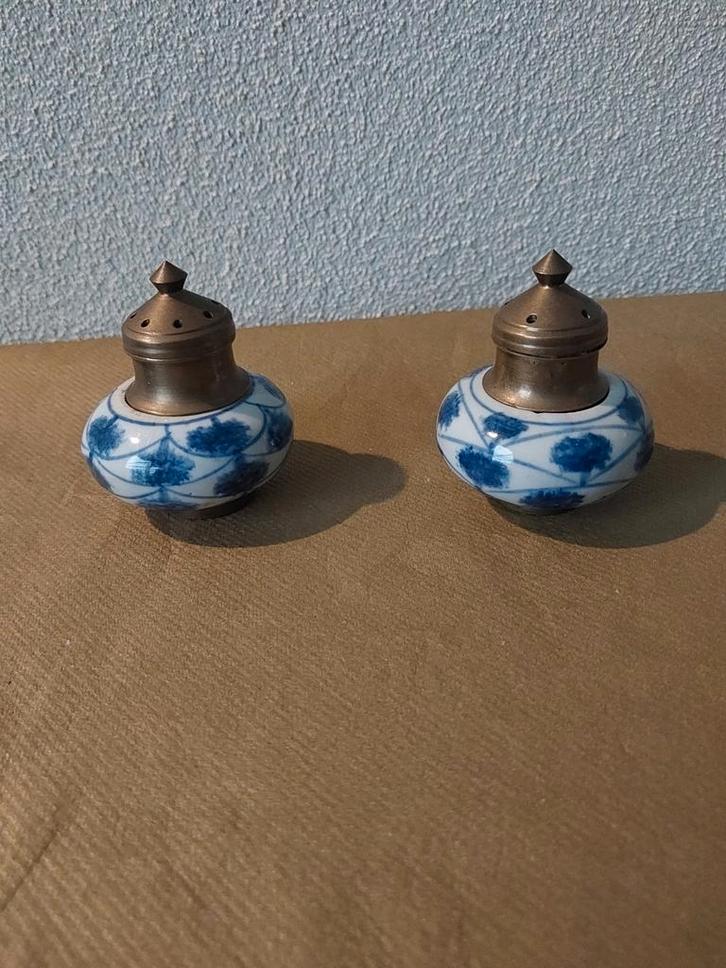 Delfts blauw antieke peper- en zoutstrooiers, Antiek en Kunst, Antiek | Keramiek en Aardewerk, Ophalen of Verzenden