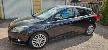 Ford Focus 1.0 Ecoboost 92KW 5D 2014 Zwart beschikbaar voor biedingen