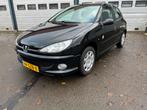 Peugeot 206 1.4 5D ‘08 | Airco | Cruise | Nw APK, Auto's, Voorwielaandrijving, Stof, 4 cilinders, Zwart