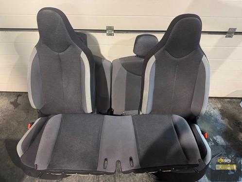 Toyota Aygo Facelift Stoelen Set interieur Set, Auto-onderdelen, Interieur en Bekleding, Toyota, Gebruikt, Ophalen of Verzenden