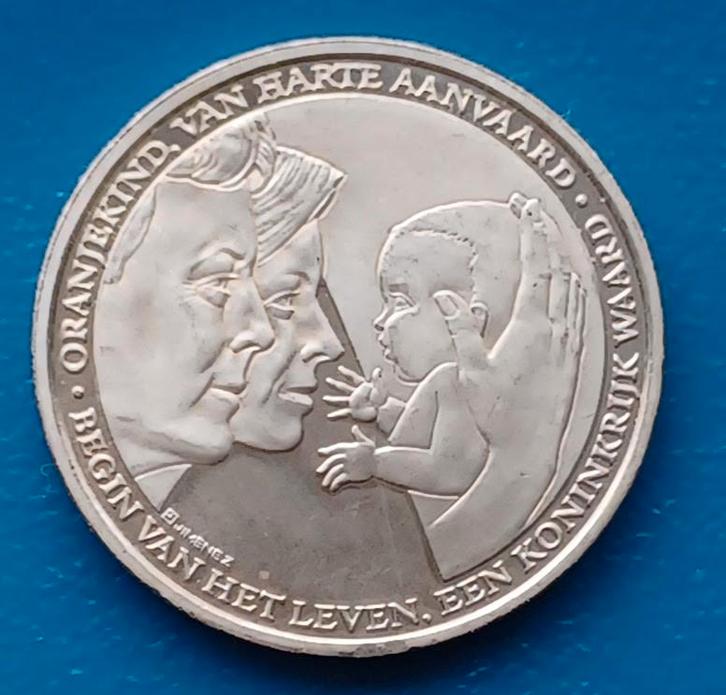 Penning geboorte prinses Amalia - 2003, Postzegels en Munten, Penningen en Medailles, Overige materialen, Nederland, Verzenden