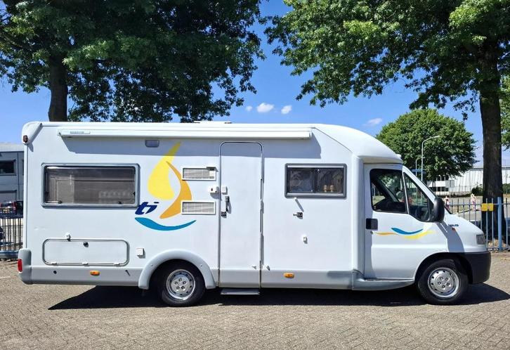 Eiffelland TI camper van 2002, Caravans en Kamperen, Campers, Bedrijf, tot en met 3, Half-integraal, Fiat, Diesel, 6 tot 7 meter