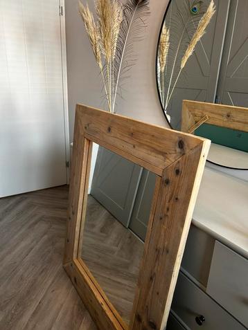 Houten Spiegel - Landelijk/Industrieel beschikbaar voor biedingen