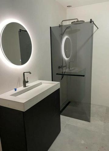 Betoncire badkamer wanden (0647542675) beschikbaar voor biedingen